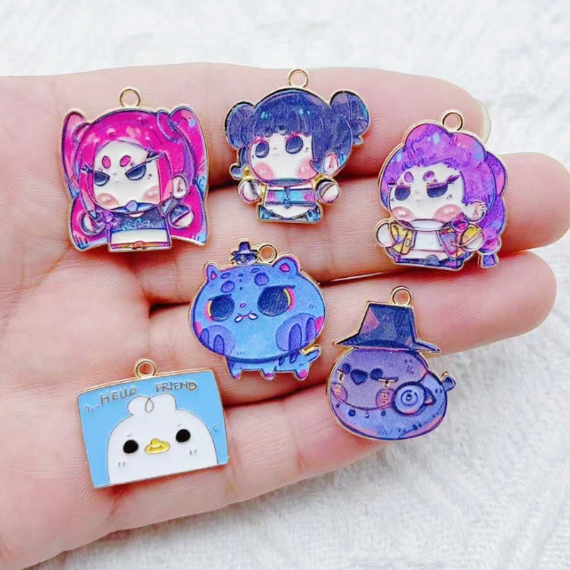 10pcs Cartoon Anime Pendant Oi - Event Party 评论和价格